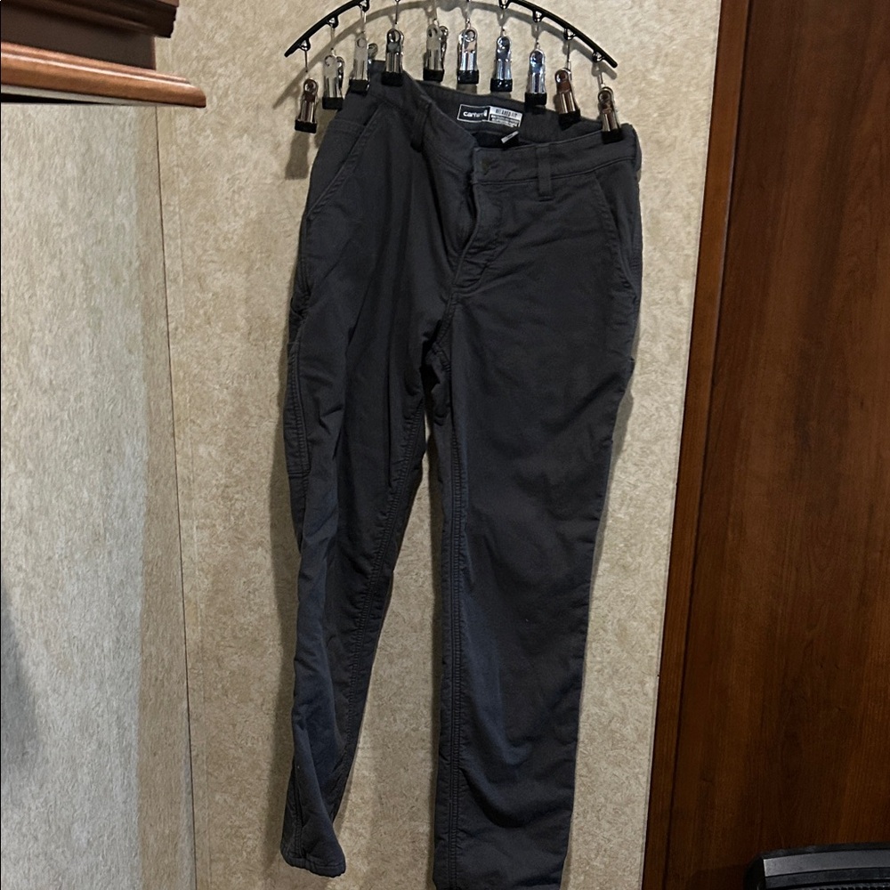 Brand new Women’s Carhartt Pants worn once for approx 20 min